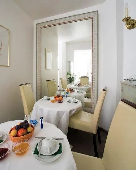 Hotel Goldener Hecht Heidelberg 3*,  Duitsland